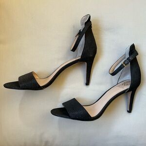 Vince Camuto ‘Court’ Elegant Ankle Strap Sandal Sparkly Black Women’s Size 11M